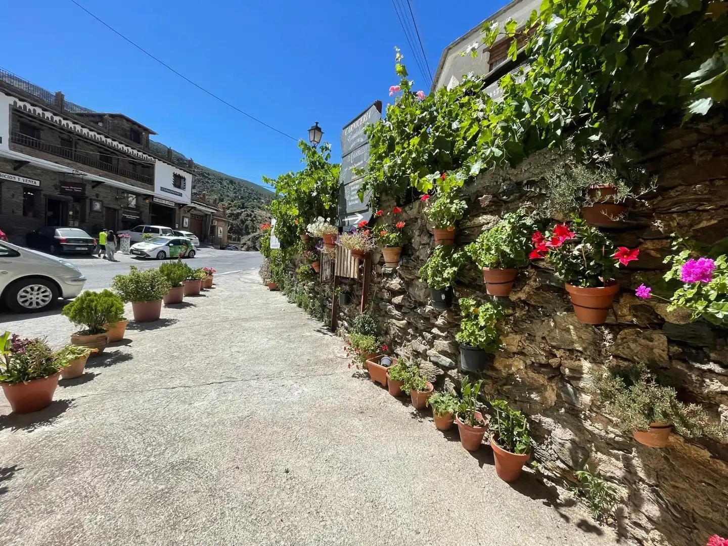 Außenansicht von Geschaftsraum zum Verkauf in Trevélez mit Terrasse und Möbliert