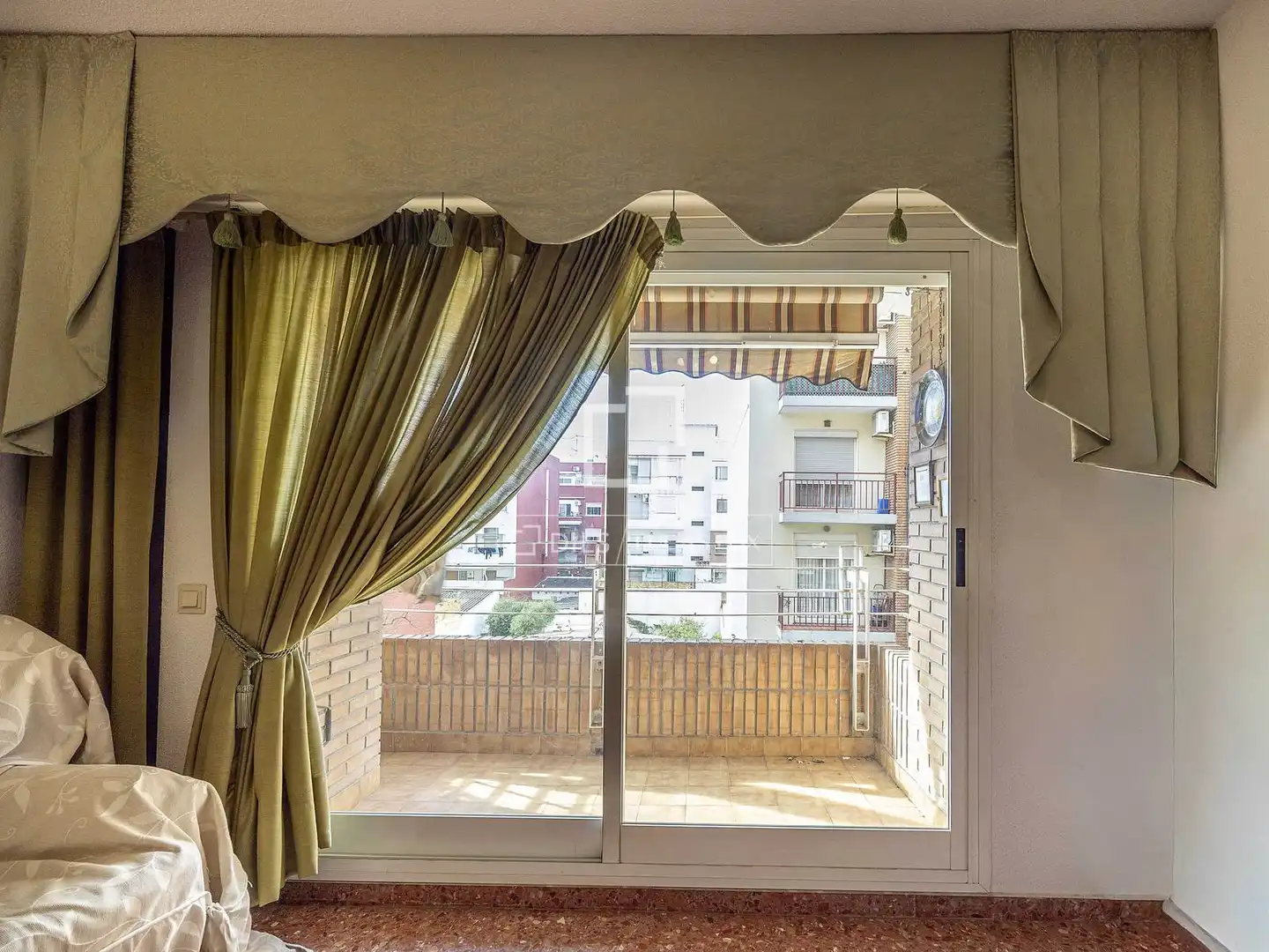 Terrasse von Wohnung zum Verkauf in Valencia mit Klimaanlage, Möbliert und Balkon