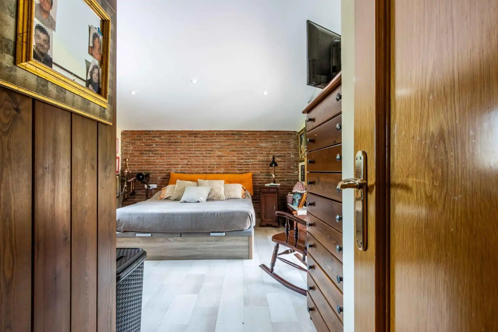 Habitación de Casa o chalet en venta en Castellar del Vallès con Aire acondicionado, Jardín privado y Parquet
