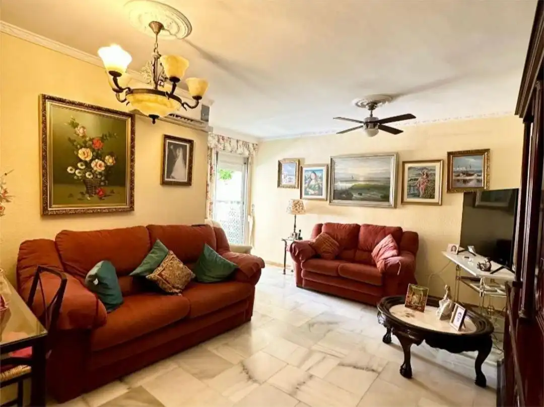 Wohnzimmer von Wohnungen zum Verkauf in Torremolinos mit Klimaanlage, Terrasse und Balkon