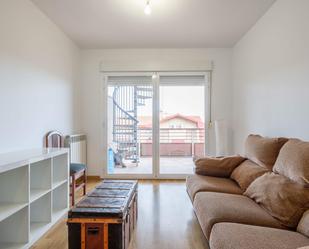 Living room of Attic to rent in Cuarte de Huerva  with Heating, Private garden and Terrace