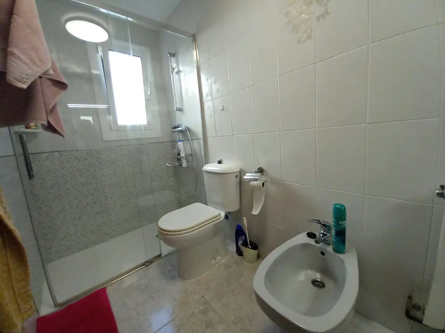 Baño de Piso de alquiler en Llevant