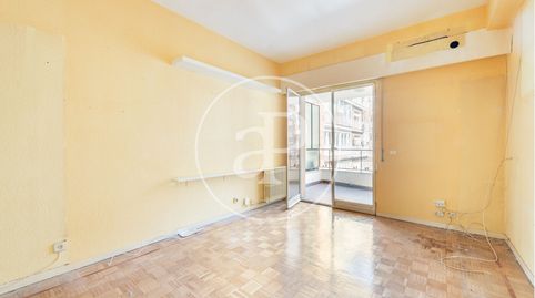 Foto 2 de Piso en venta en C. del Dr. Esquerdo, Niño Jesús, Madrid Capital