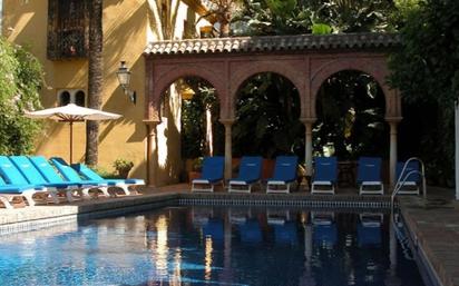 Piscina de Casa adosada en venda en Marbella amb Aire condicionat, Terrassa i Piscina