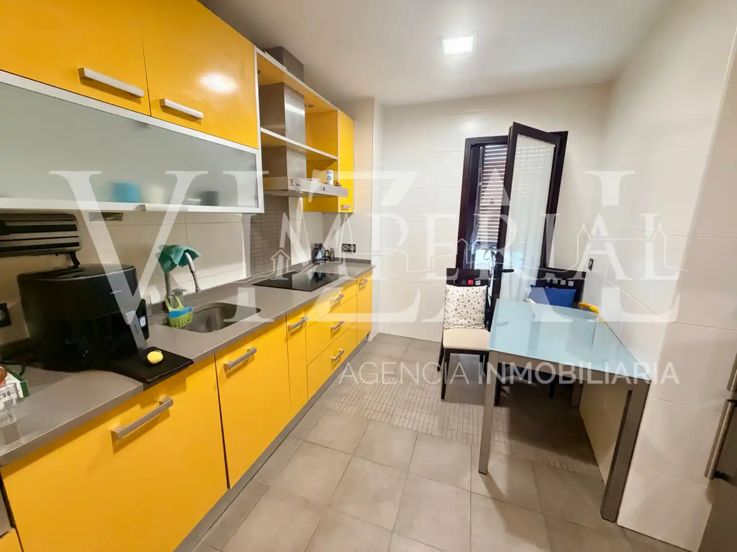 Küche von Wohnung zum Verkauf in Ocaña mit Heizung, Privatgarten und Parkett