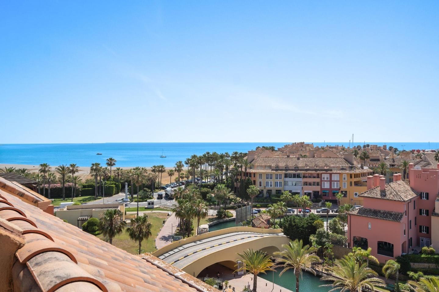 Attic for sale in Ribera del Marlin, Puerto de Sotogrande - La Marina