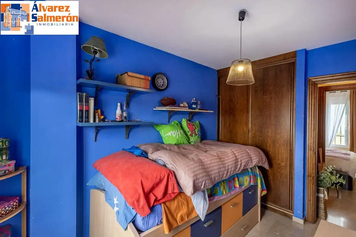 Bedroom of Houses for sale in Huétor Vega  with Air Conditioner, Heating and Terrace