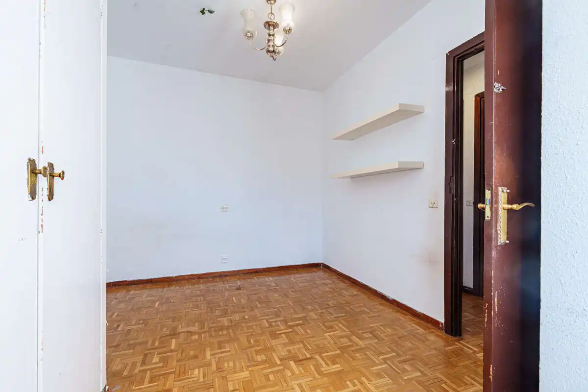 Schlafzimmer von Wohnung zum Verkauf in Madrid mit Heizung, Terrasse und Ofen