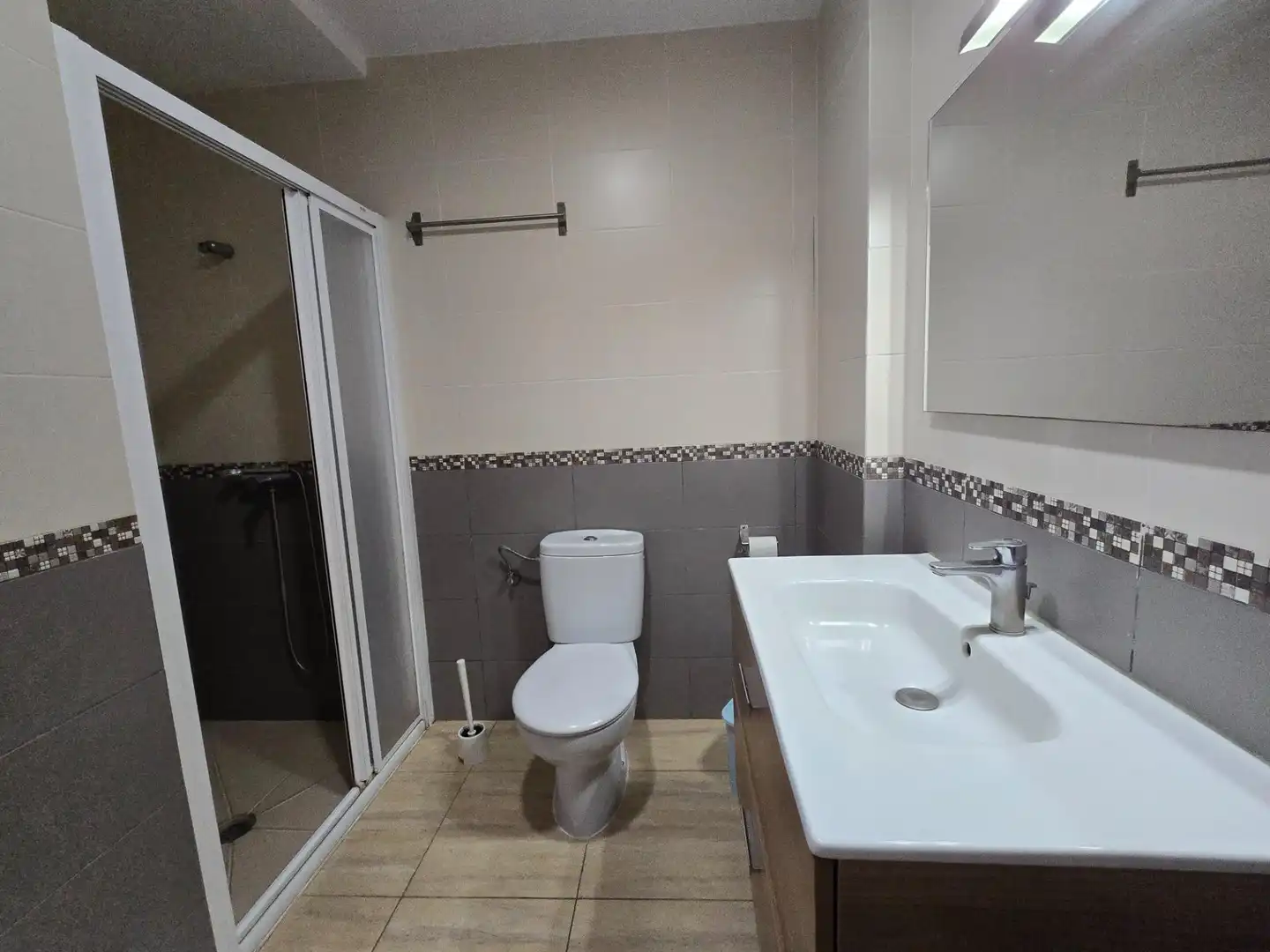 Badezimmer von Wohnungen zur Miete in Mogán mit Terrasse, Möbliert und Balkon