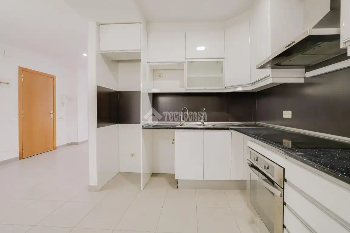 Cocina de Piso en venta en Rubí con Calefacción