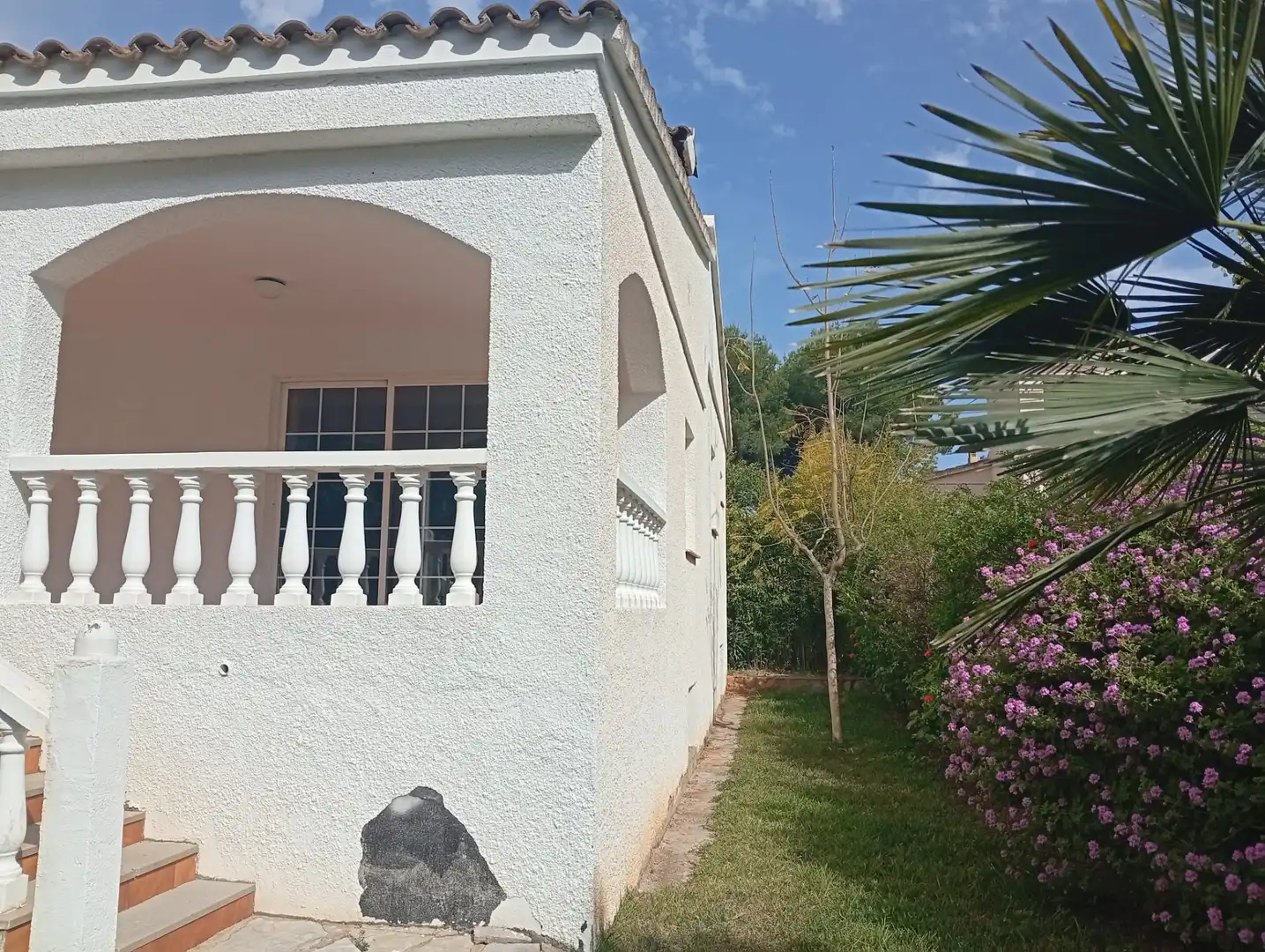 Vista exterior de Casa o xalet en venda en Oropesa del Mar / Orpesa amb Jardí privat, Terrassa i Traster