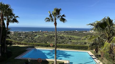 Foto 2 de Àtic en venda a El Rosario - Ricmar, Marbella