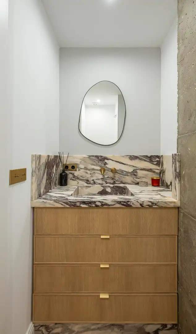 Bany de Apartament en venda en Marbella amb Aire condicionat, Calefacció i Parquet