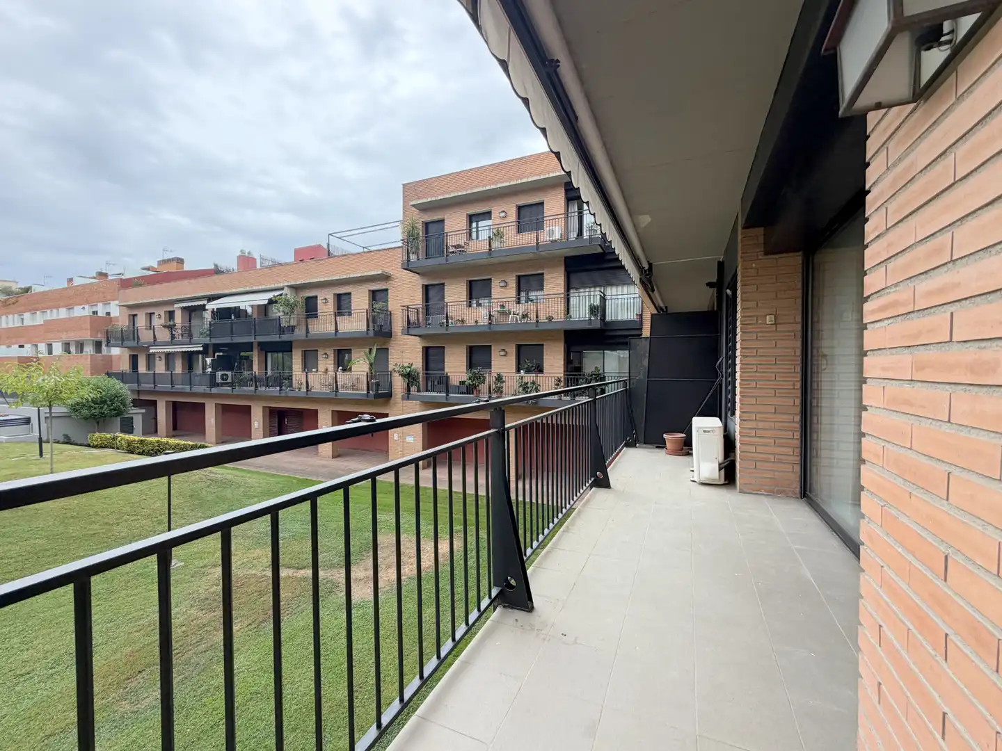 Flat for rent in Carrer Princesa, Instituts