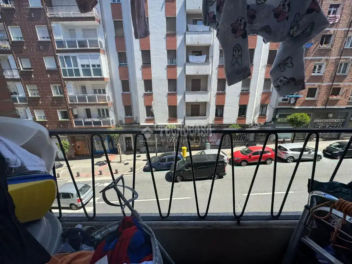 Terraza de Piso en venta en Bilbao  con Balcón