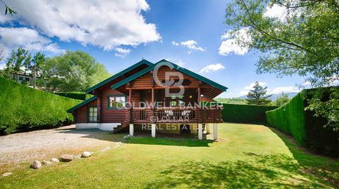 Exclusiva casa con jardín soleado en Bajande, imatge 2