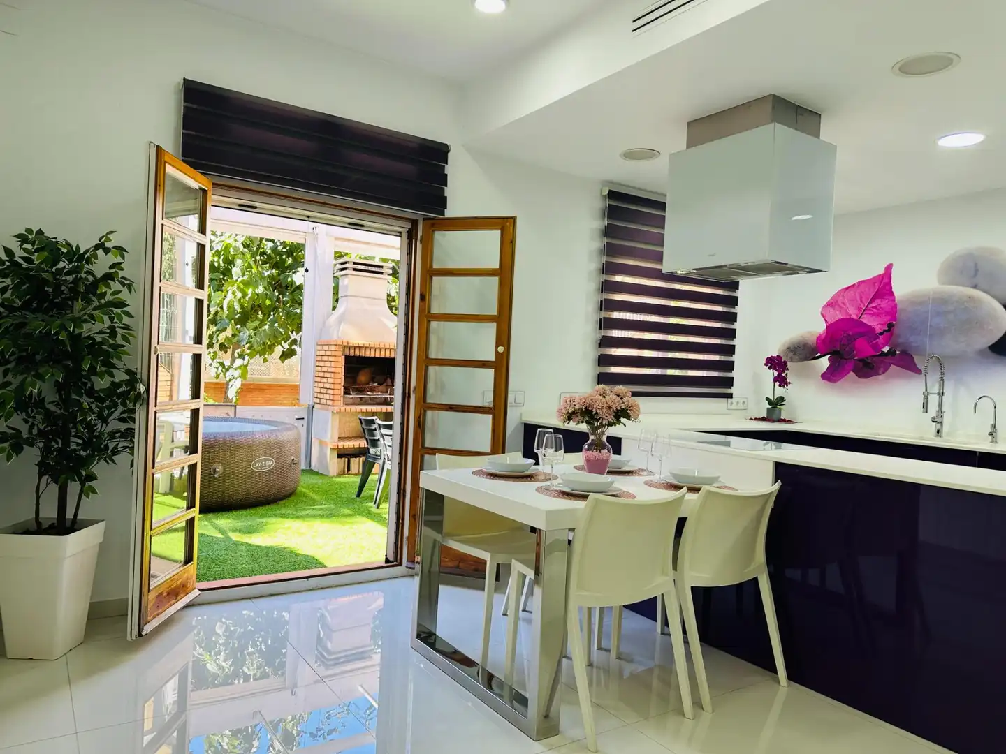 Comedor de Casa o chalet en venta en Amposta con Aire acondicionado, Calefacción y Jardín privado