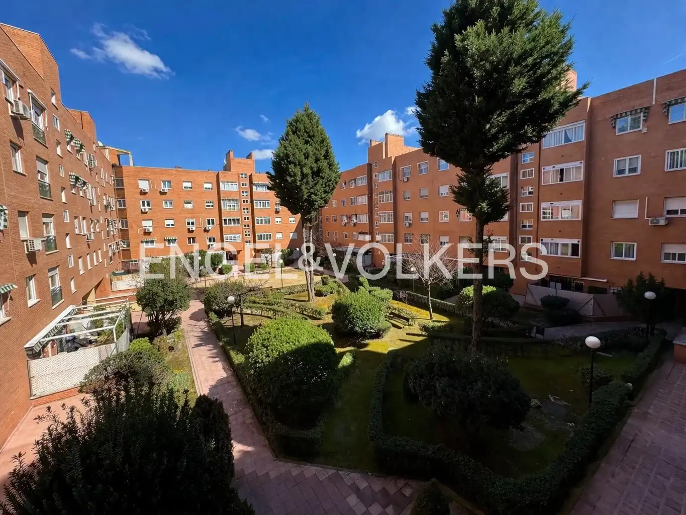 Vista exterior de Pis en venda en Getafe amb Aire condicionat, Calefacció i Parquet