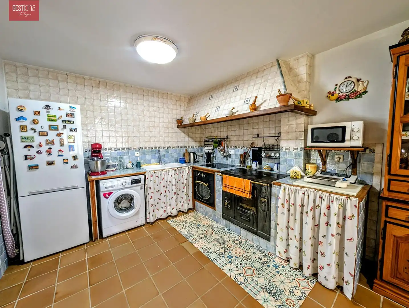 Cocina de Casa o chalet en venta en Escalante con Jardín privado y Balcón