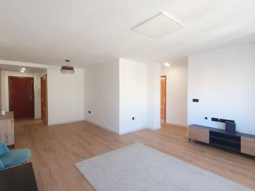 Piso con ascensor en venta en Calle de Conan Doyle