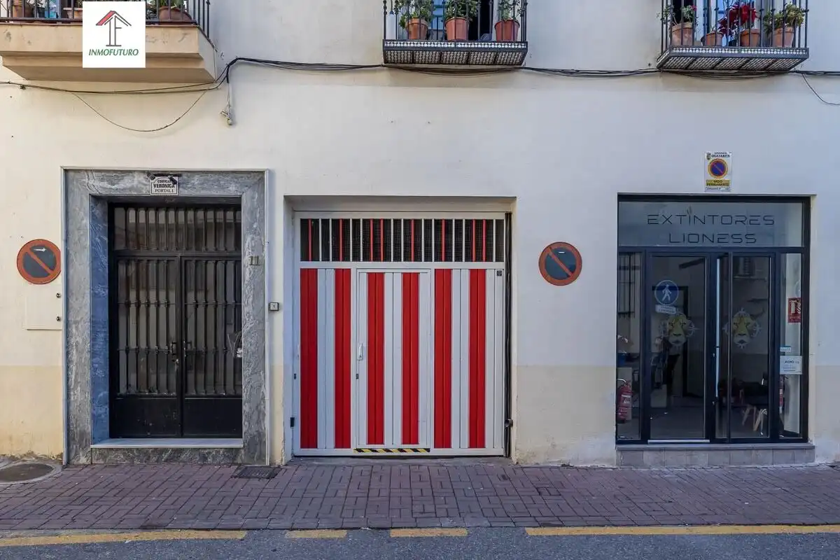 Vista exterior de Piso en venta en Ogíjares con Aire acondicionado, Calefacción y Balcón
