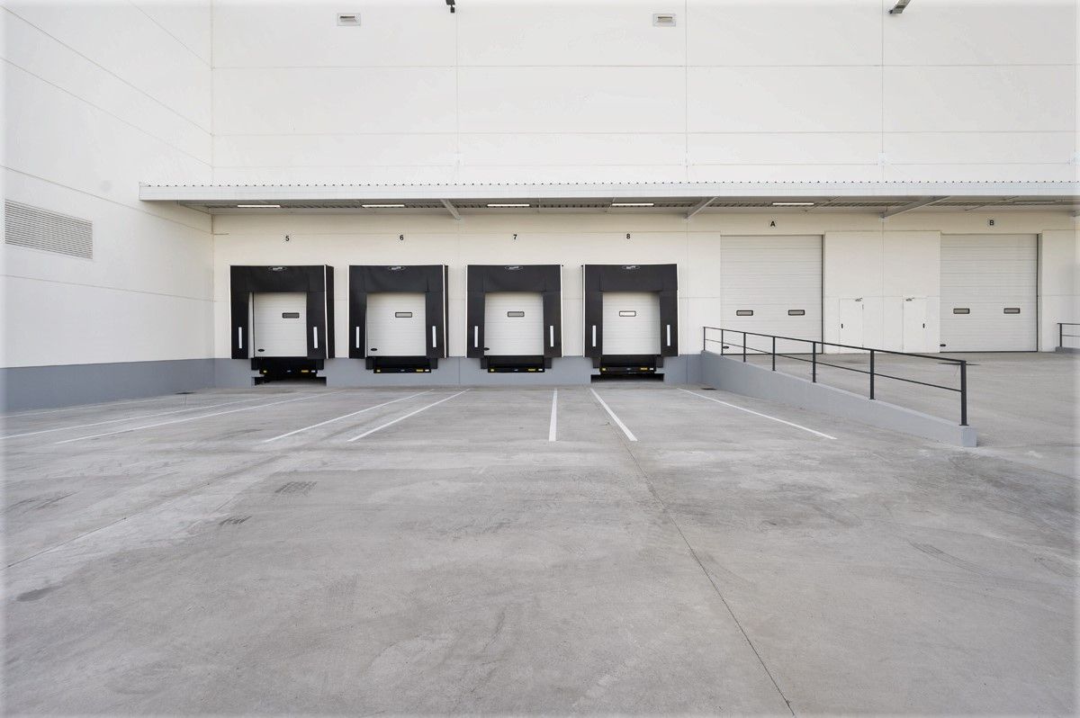 Exterior view of Industrial buildings to rent in  Madrid Capital  with Heating and Alarm