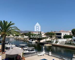 Exterior view of House or chalet for sale in Empuriabrava  with Air Conditioner, Heating and Private garden