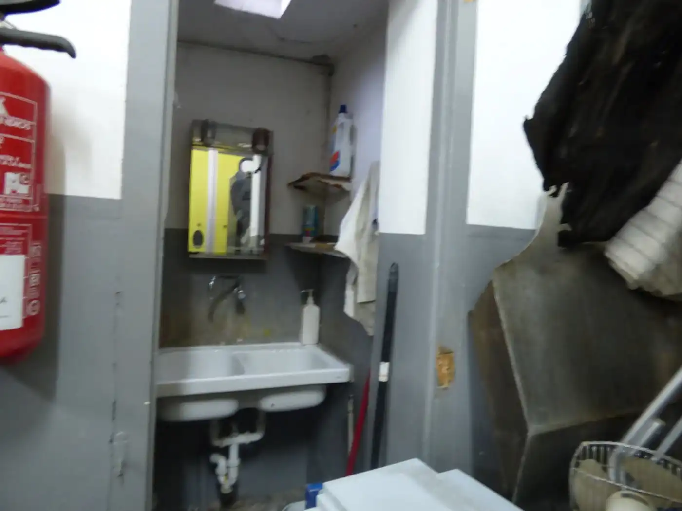 Baño de Nave industrial en venta en Manresa