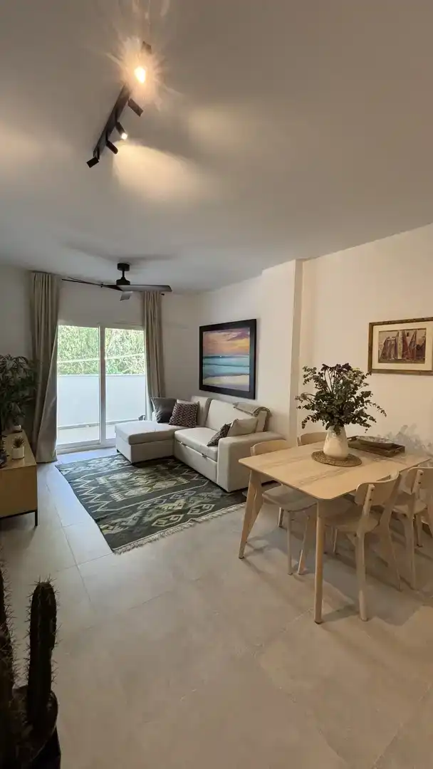 Wohnzimmer von Wohnung zur Miete in Tarifa mit Möbliert und Balkon