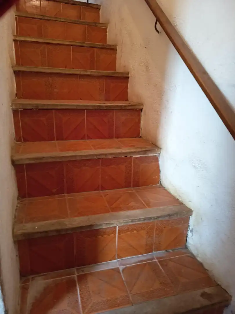 Casa adosada en venda en Garcia
