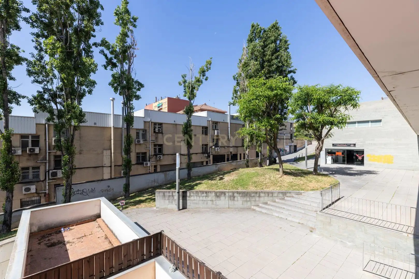 Vista exterior de Piso en venta en Parets del Vallès con Balcón