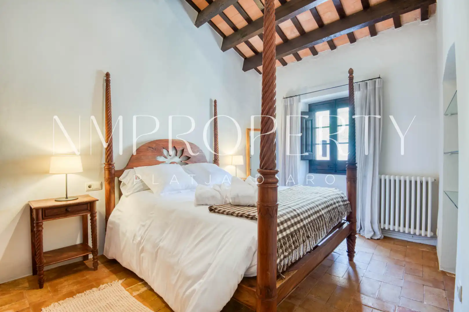 Habitación de Finca rústica de alquiler en Castell d'Aro, Platja d'Aro i s'Agaró con Jardín privado, Terraza y Amueblado