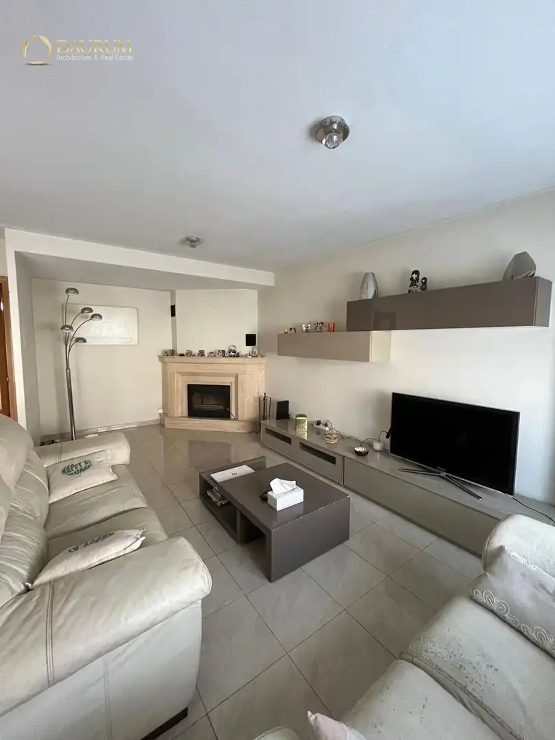 Terraced house with pool for sale in FUENTE DEL SOL, imagen 2
