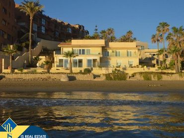 Villa zum Verkauf in Playa de San Juan - El Cabo de las Huertas