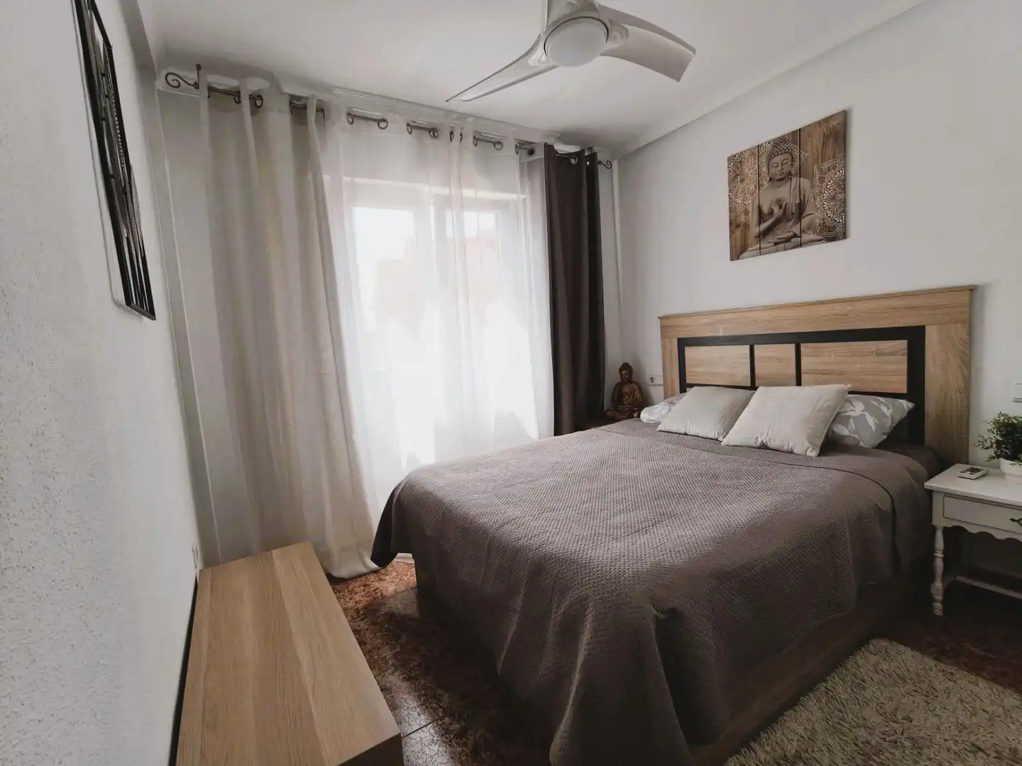 Bedroom of Apartments for sale in Cuenca  with Air Conditioner, Terrace and Furnished
