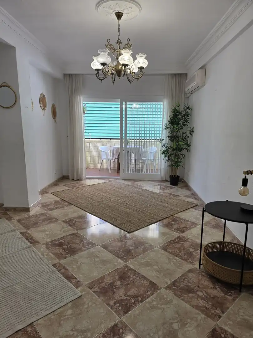 Sala d'estar de Apartament en venda en Fuengirola amb Terrassa i Moblat
