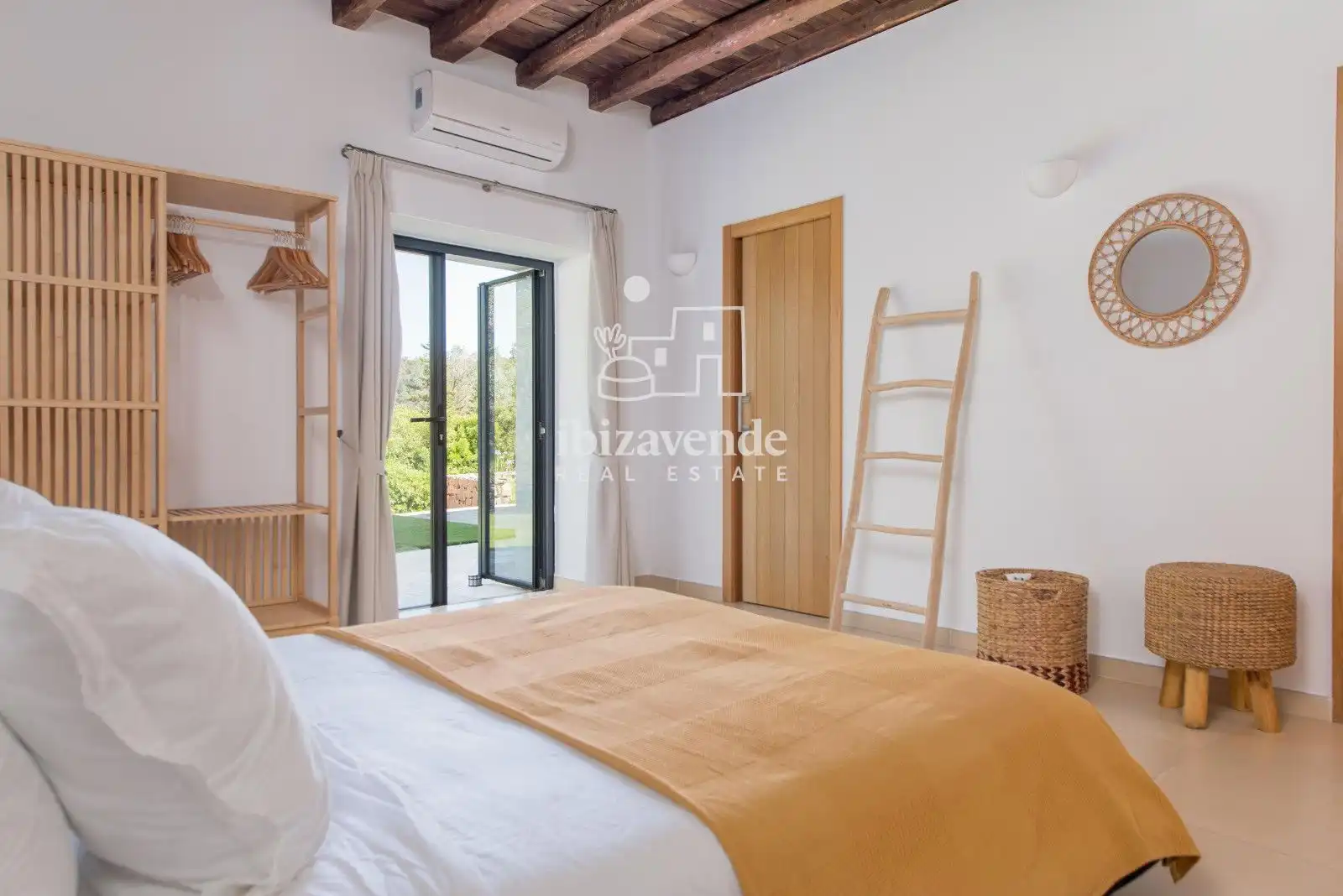 Habitación de Casa o chalet de alquiler en Santa Eulària des Riu con Aire acondicionado, Calefacción y Terraza
