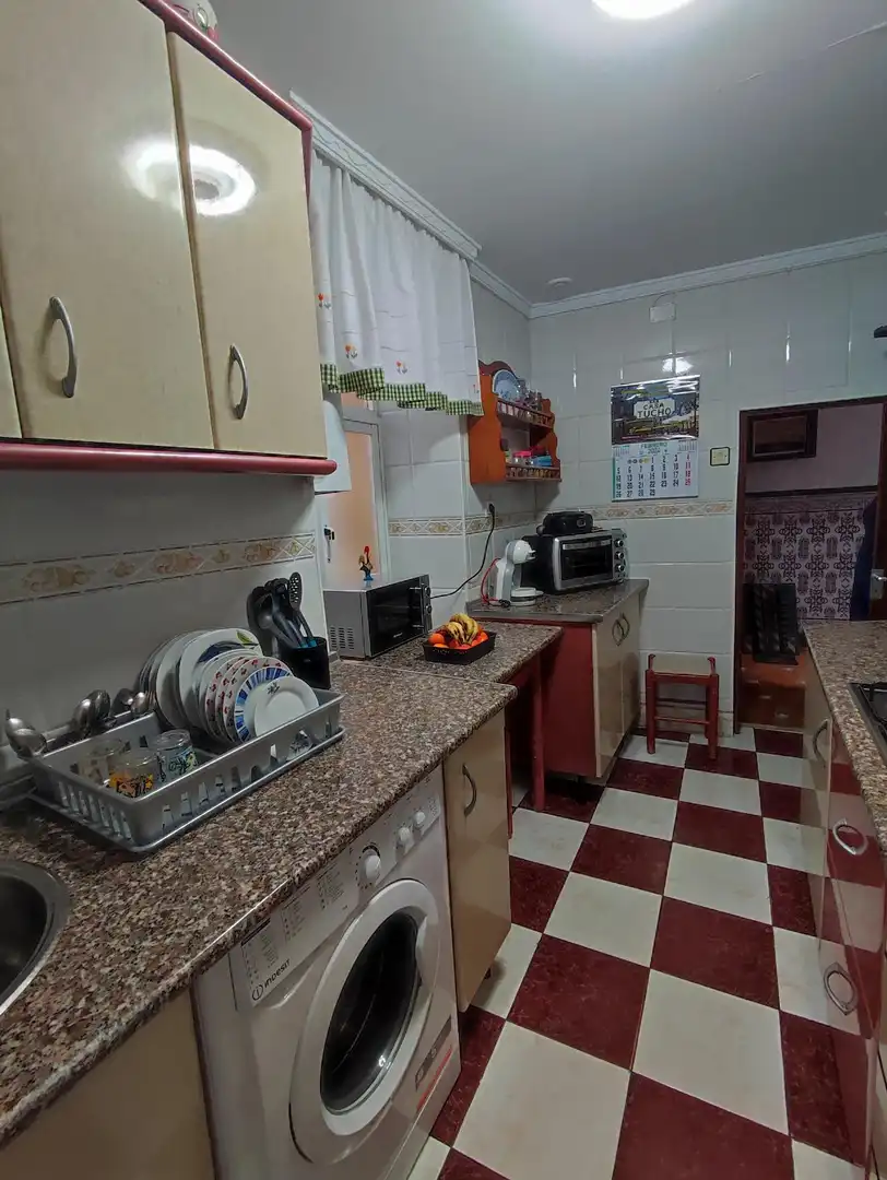 Cocina de Edificio en venta en Cádiz