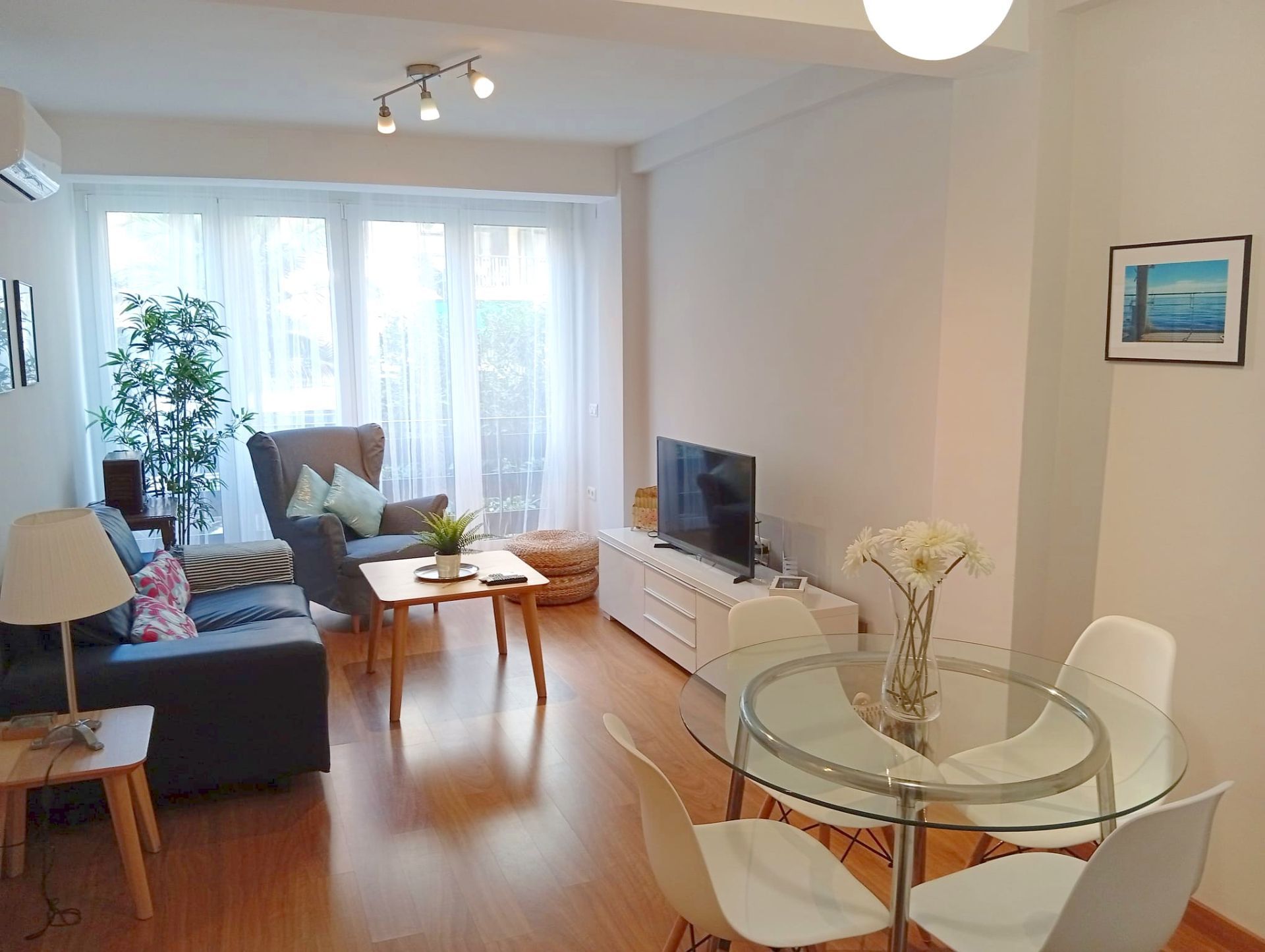 Flat to rent in SALITRE, Perchel Sur - Plaza de Toros Vieja
