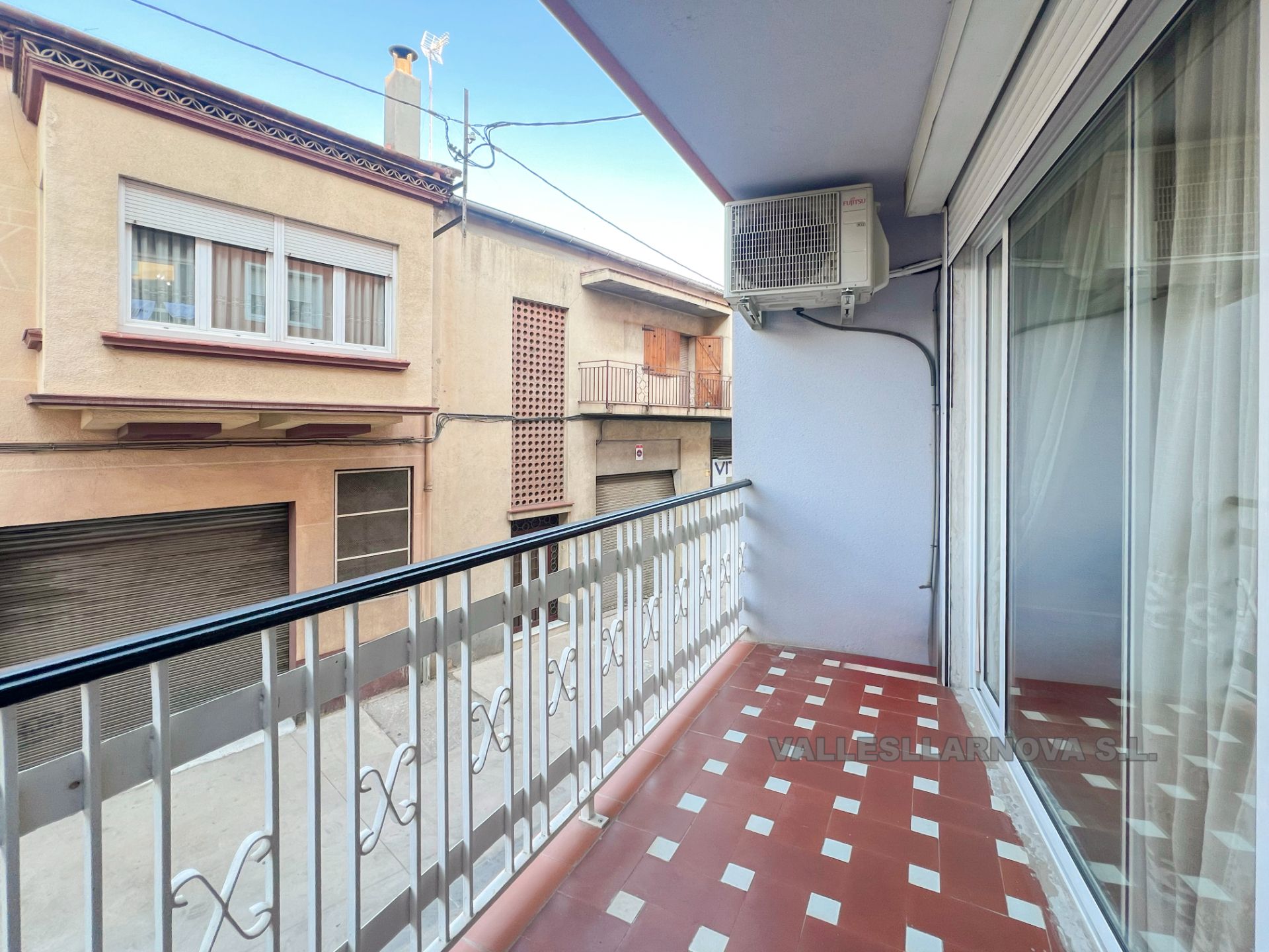 Balcony of Flat for sale in Mollet del Vallès  with Air Conditioner, Heating and Storage room