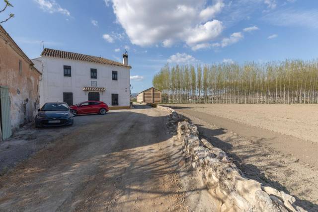 Finca rústica en Venta en  DISEMINADA en Pinos Puente