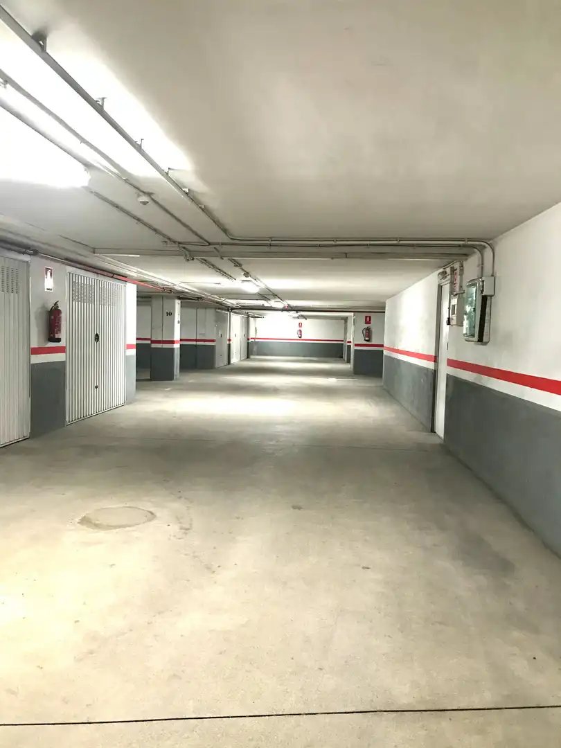 Piso de alquiler en Avenida de Portugal, Zona Norte - Hospital - Urbanizaciones