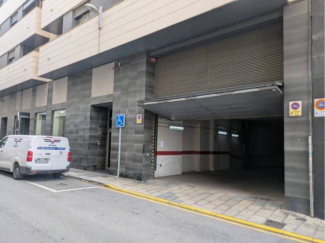 Garaje en Alquiler en Calle Hilarión Eslava en Plaza de Toros - Avenida Chapí - Trinquete