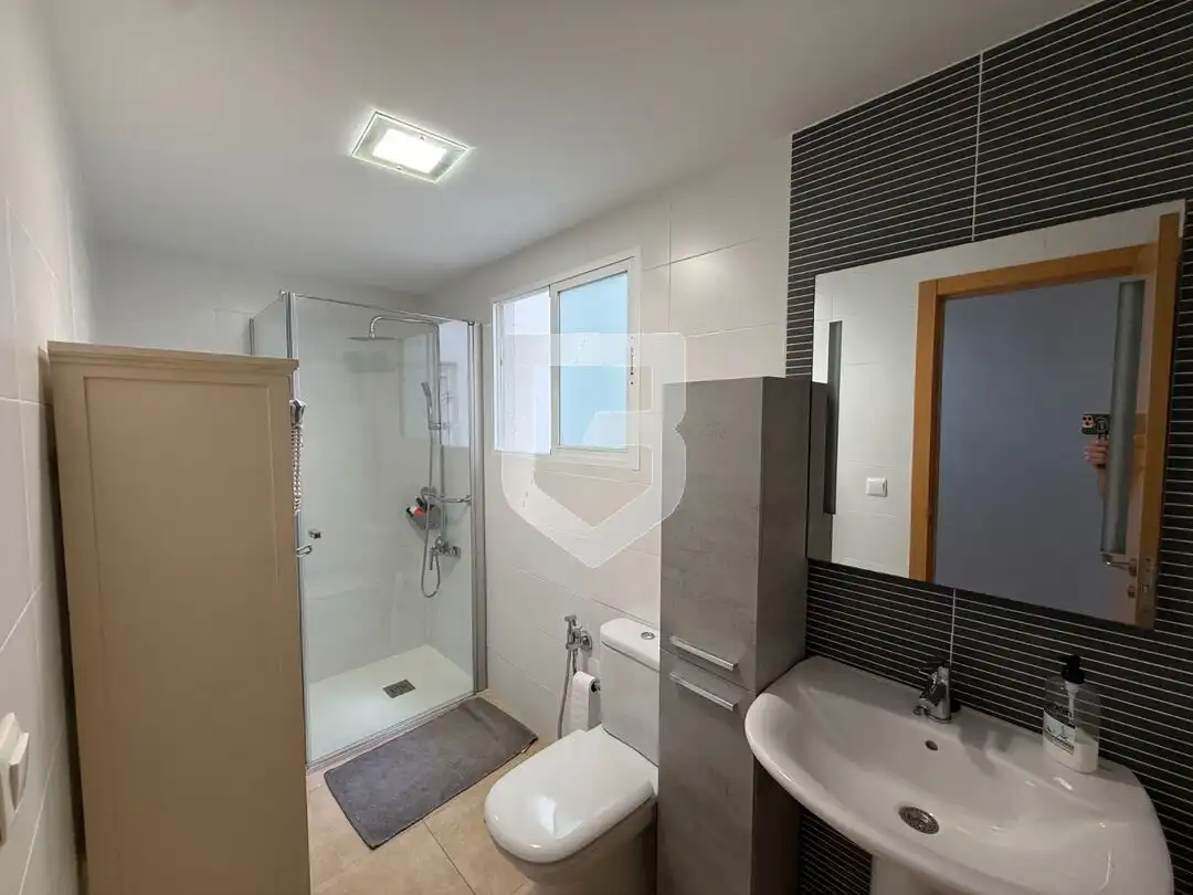Bany de Apartament en venda en Moncofa amb Aire condicionat, Jardí privat i Terrassa