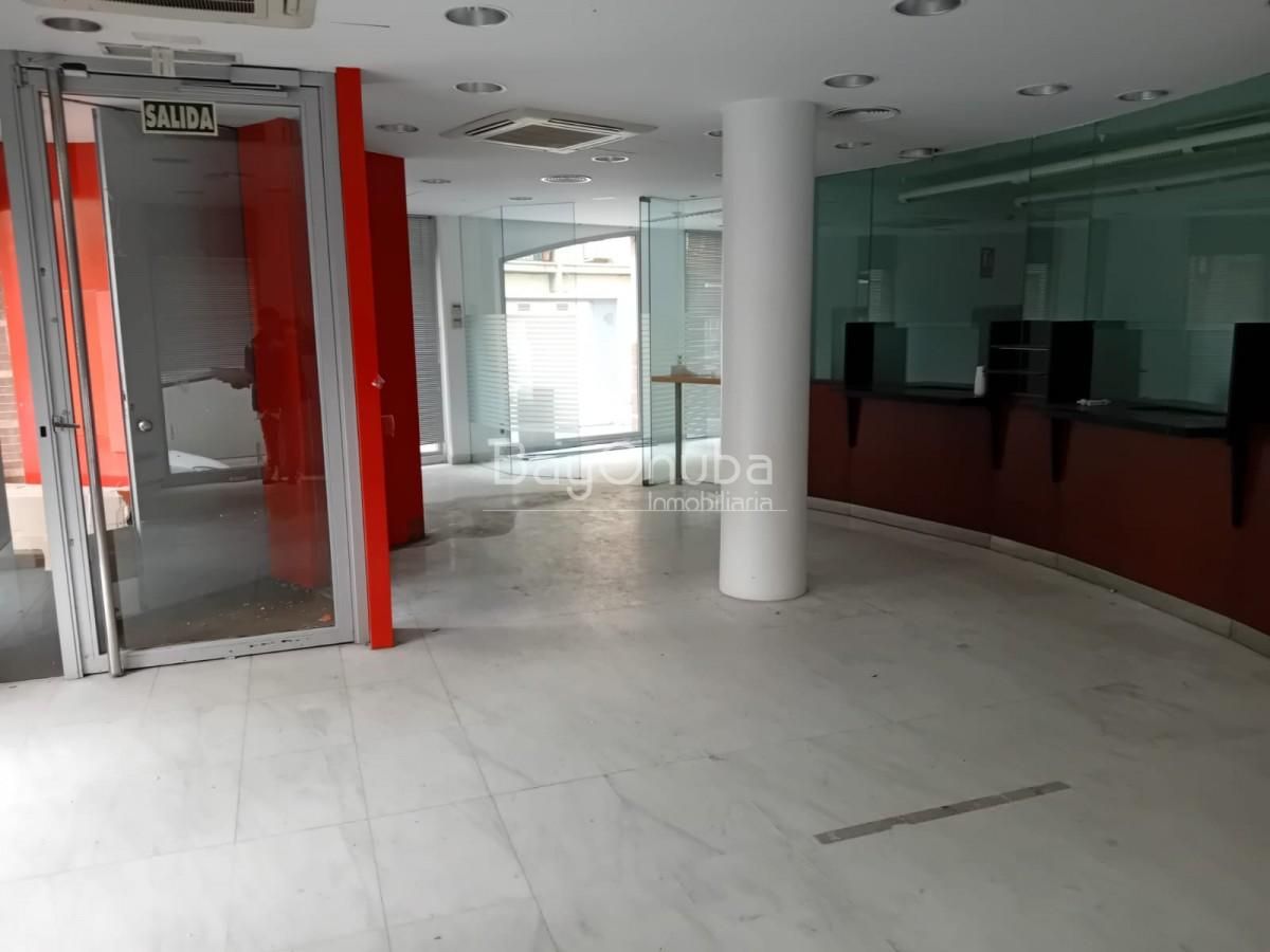 Local en venda en  Huelva Capital