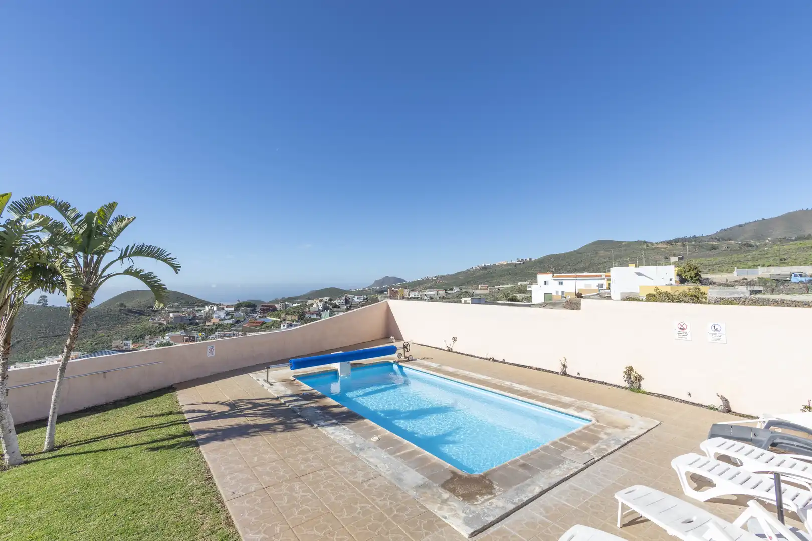 Piscina de Casa o chalet en venta en Granadilla de Abona con Aire acondicionado, Jardín privado y Terraza