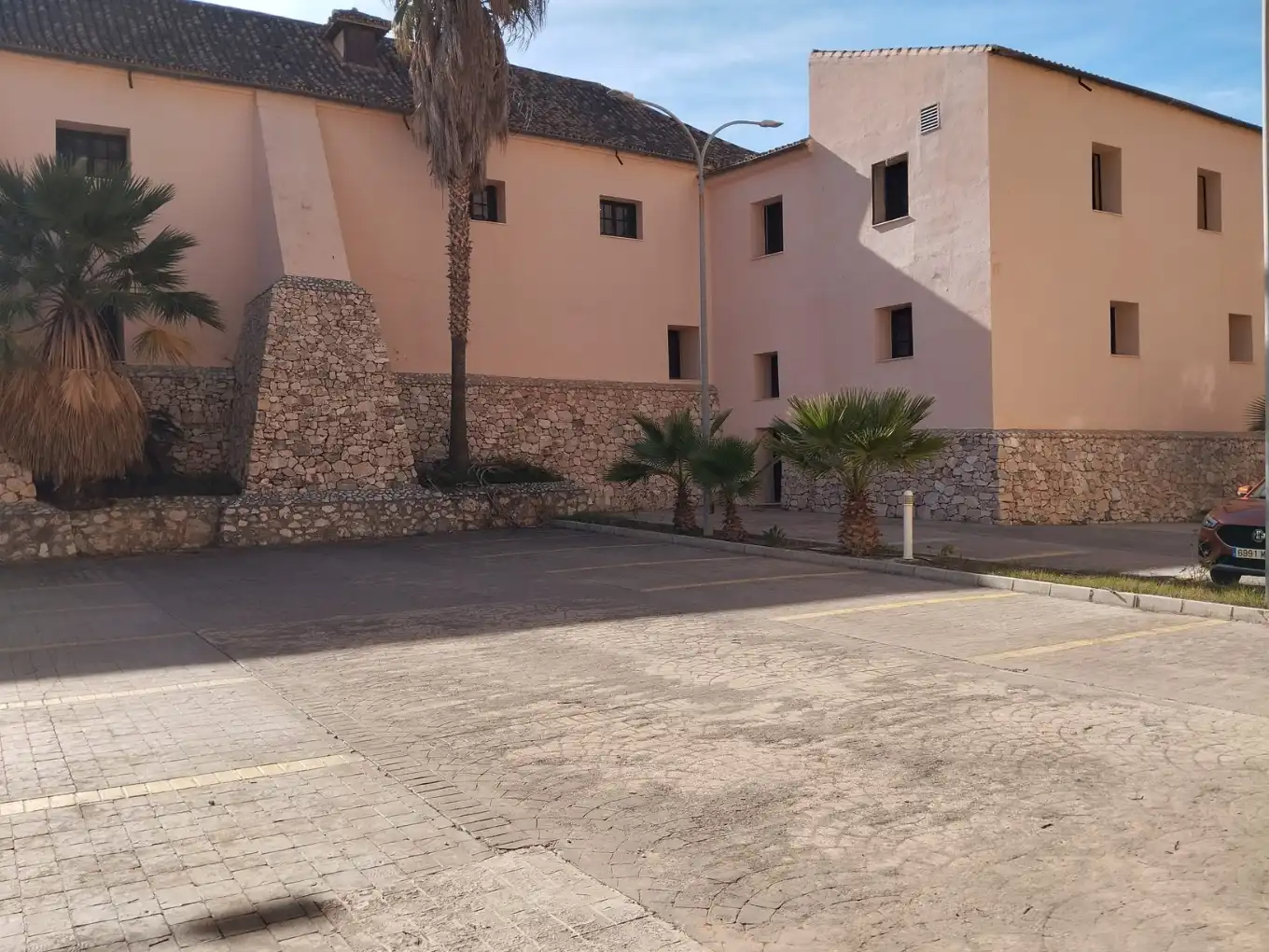 Exterior view of Garage for rent in Málaga  with Alarm
