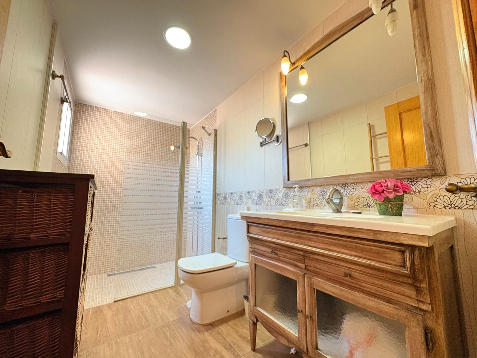 Bany de Pis en venda en Monforte del Cid amb Aire condicionat, Traster i Moblat