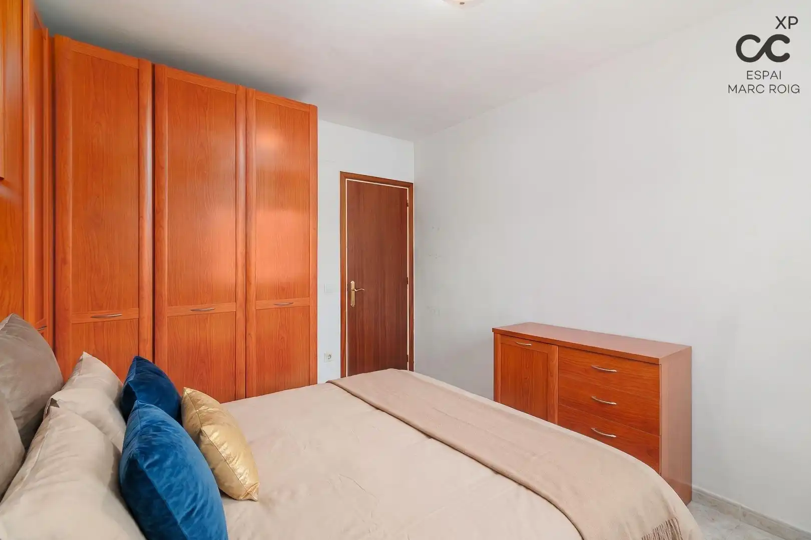 Schlafzimmer von Wohnung zum Verkauf in La Jonquera mit Klimaanlage, Heizung und Terrasse