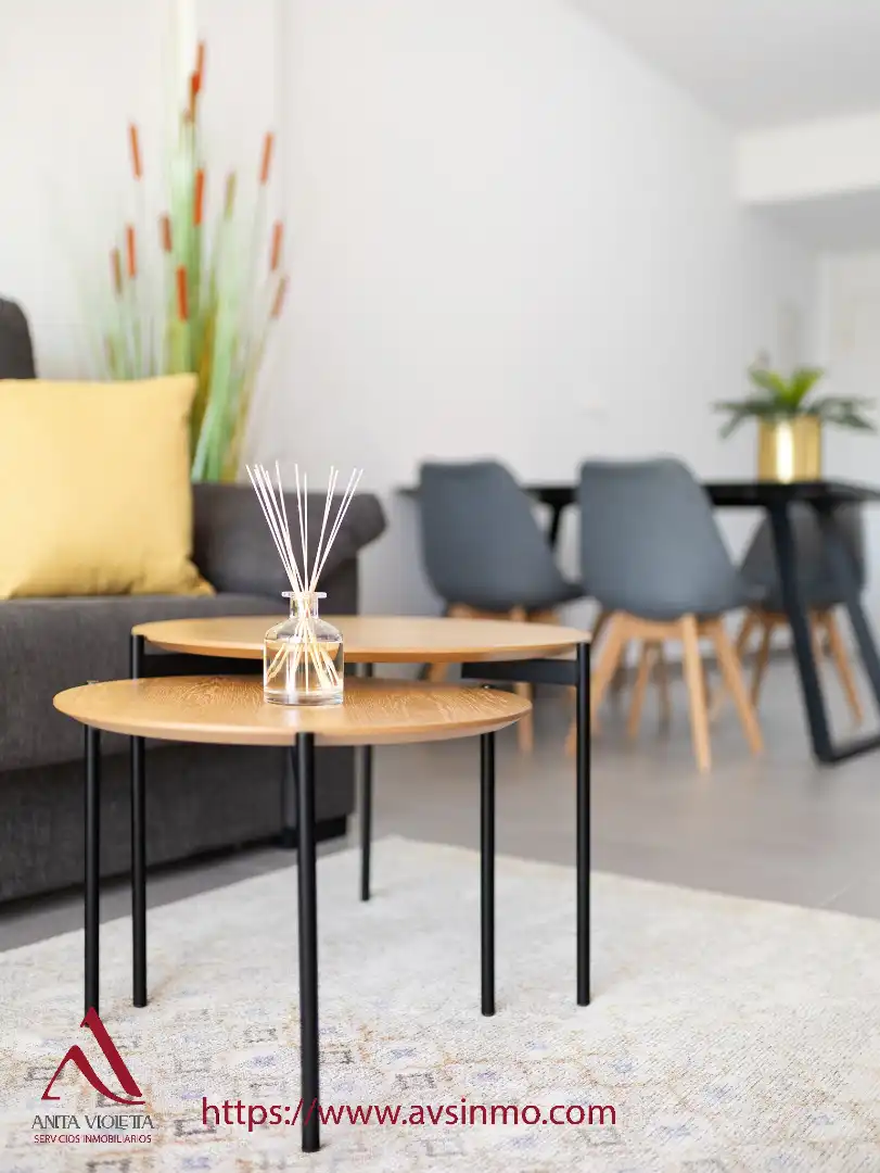 Sala de estar de Apartamento de alquiler en Orihuela con Aire acondicionado, Amueblado y Horno